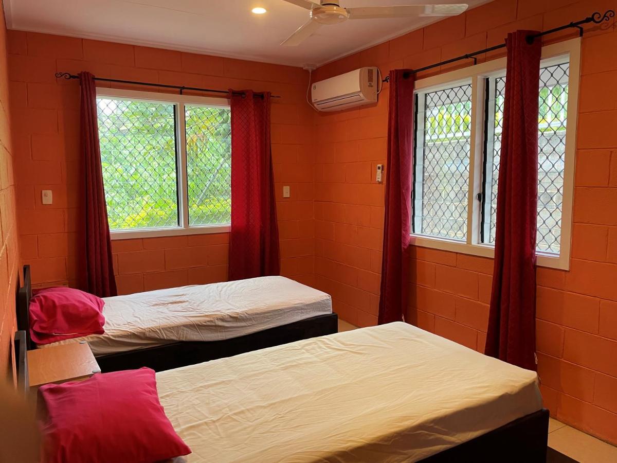 Keris Rental Houses Vaitele 외부 사진